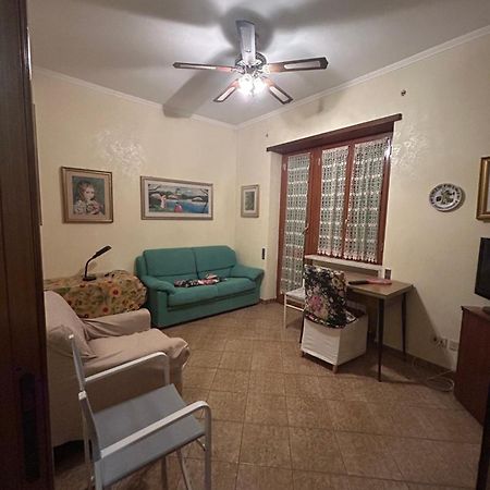 شقة Italias House تْشامبينو المظهر الخارجي الصورة